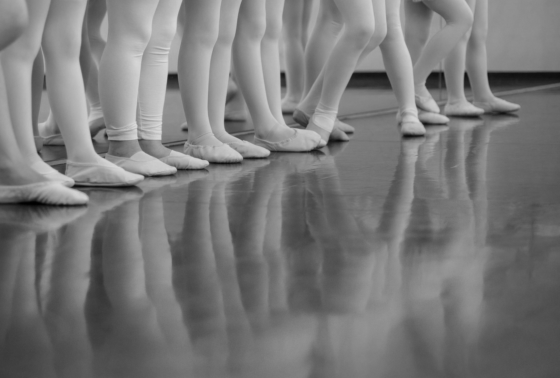 Gibsons Dance Centre ballet studio