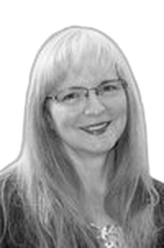 Dominique Hutchinson